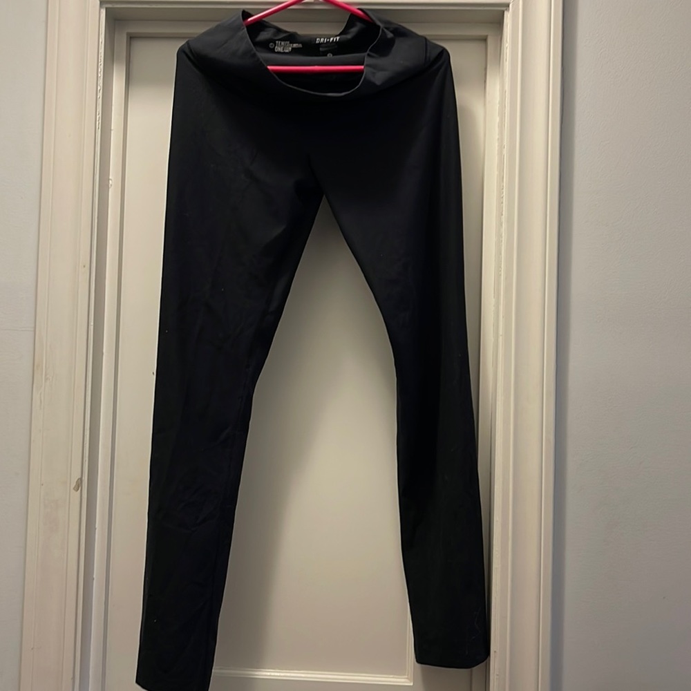 Nike Dry-Fit leggings